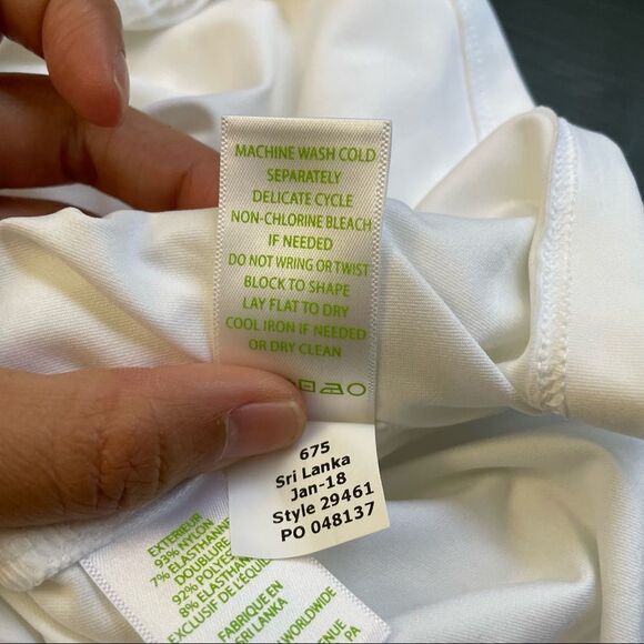 Lilly Pulitzer Lyra Top size XS resort white scalloped stripe lace cold shoulder - Picture 12 of 12